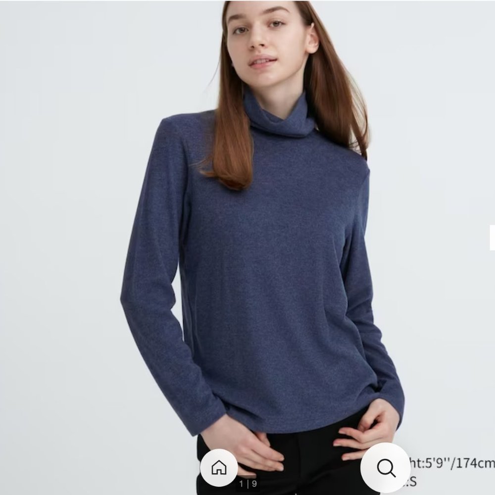 Uniqulo Sweater Turtleneck